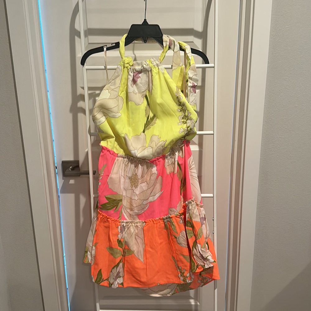 SOLD - FARM Rio Dress Size M - Picture 4 of 4